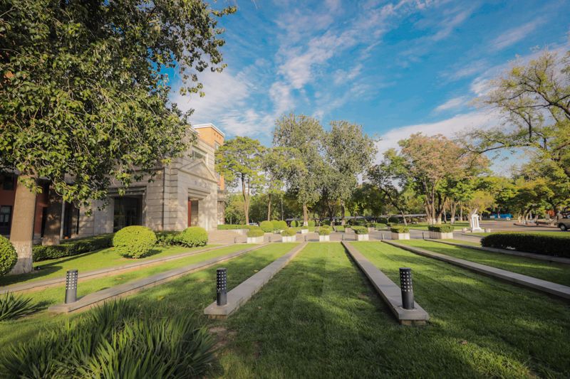 央视聚焦！2021年，国务院、发改委、教育部等多封感谢信，纷纷寄往南开大学！