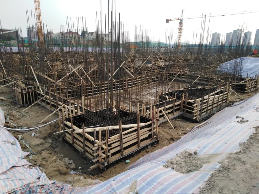 建筑木工如何成为支模大神？记住9点，让你在工地混得风生水起 - 标件库