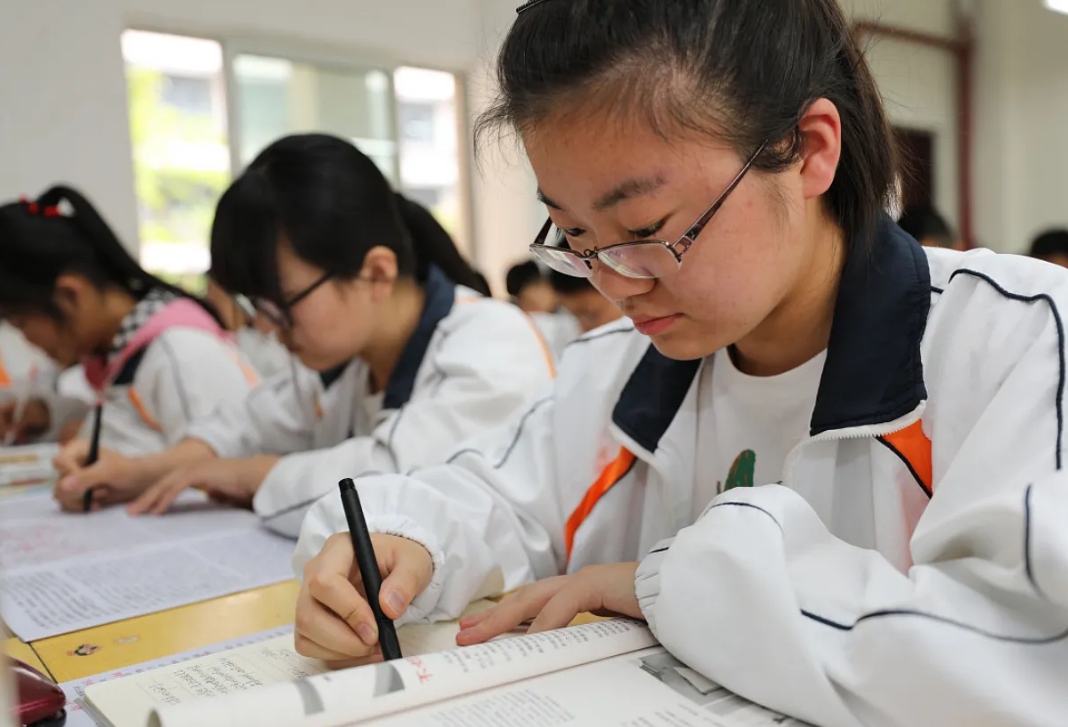 今年高考估分多少（2022高考进入倒计时）