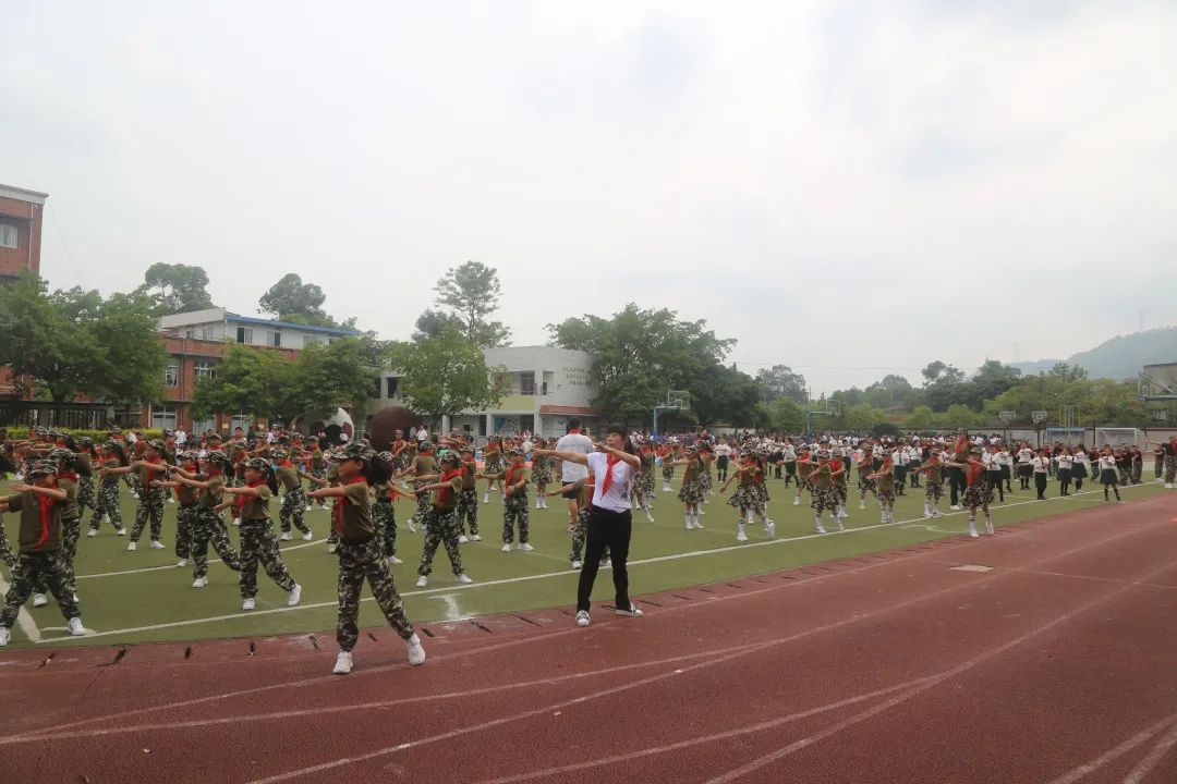 四川天府新区合江小学热烈庆祝“六一”国际儿童节