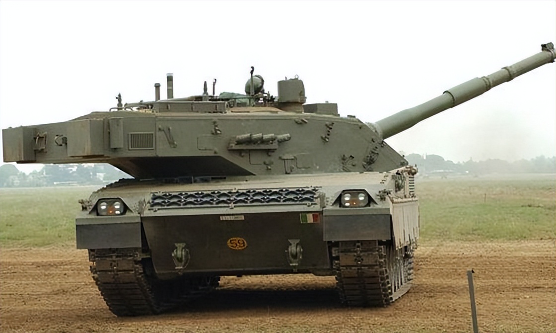 德国和意大利足球哪个厉害（意大利的实力有多强？军事能力比德国还要猛，意大利凭什么？）