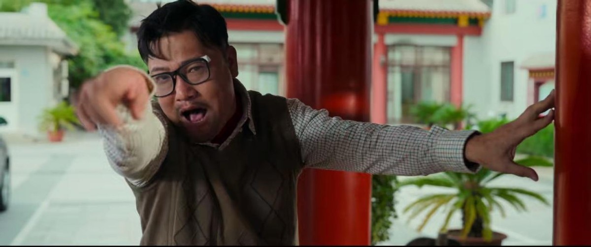 首日票房破3200万，拿下2项冠军，陈思诚一出手，就是国产片王炸