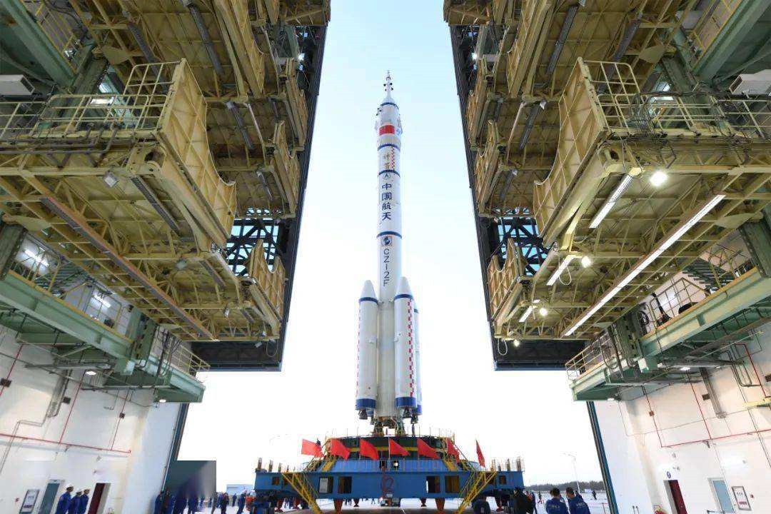 Ӣý������Ħ���������£�����ԭ���һ�����й��ĸ߿Ƽ�������