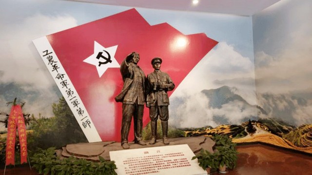 究竟是谁引毛主席上的井冈山？他的两个胞妹分别嫁给毛主席两兄弟