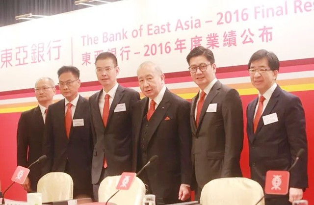李国宝是谁，能为何鸿燊扶灵？香港第一望族，李嘉诚也让他三分