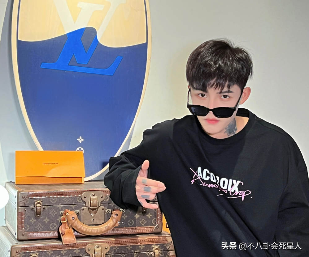 网红为了火干过的离谱事：痞幼把小姑当亲妈，殷世航租个人当亲爹