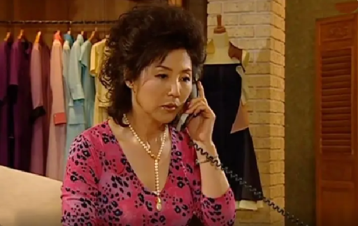 人鱼小姐：赵秀娥看上殷雅俐瑛，绝对不仅仅是因为她有钱