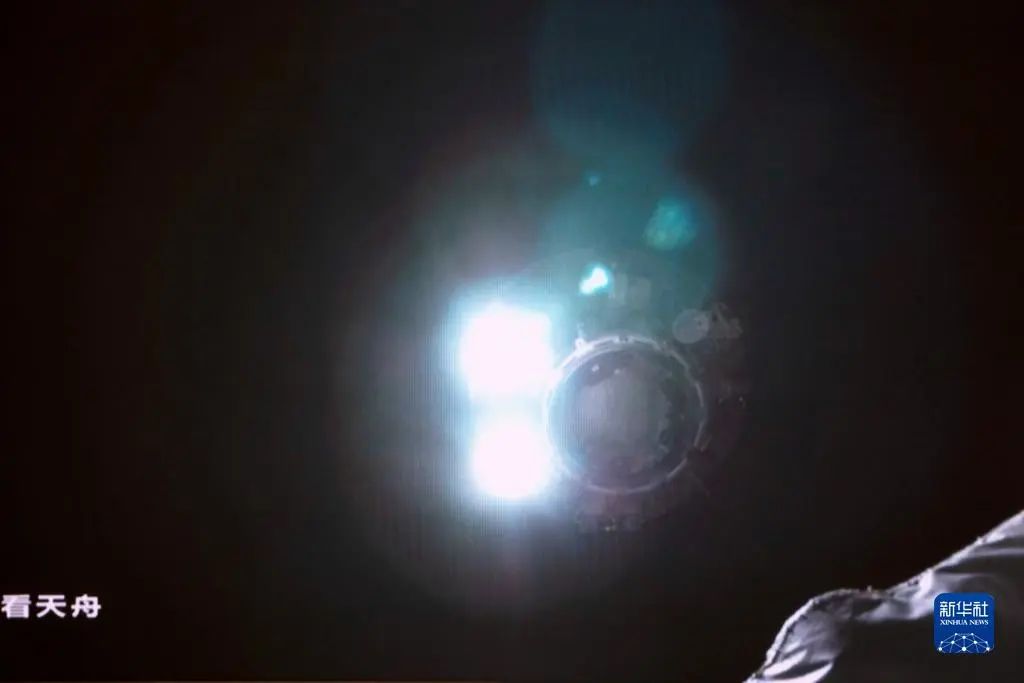 科技资讯｜天舟三号货运飞船撤离空间站组合体；我国首个自主研发的浅水水下采油树投用