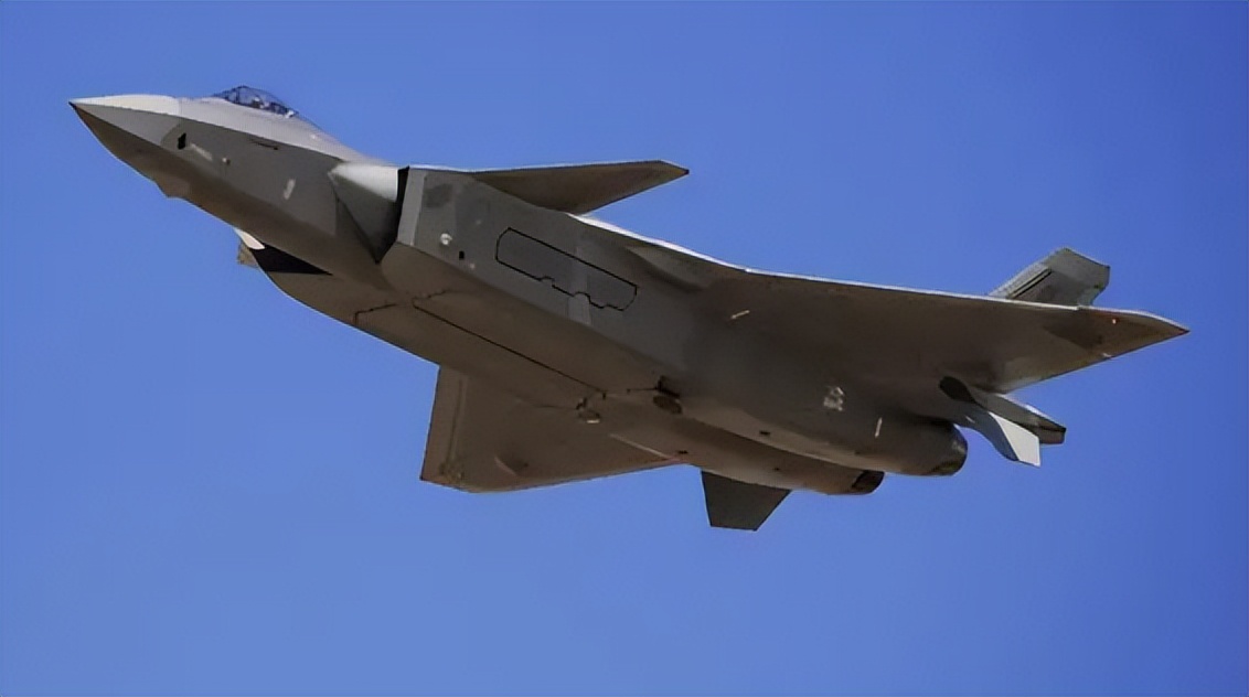 399�ܶ�423�ܣ��ж���������ս���Աȣ��й��վ����������ʤ����