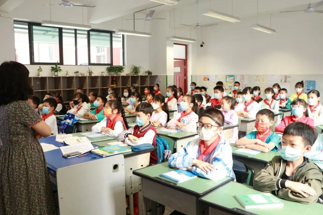 防灾减灾 彭小在行动丨彭镇小学开展防灾减灾地震应急疏散演练