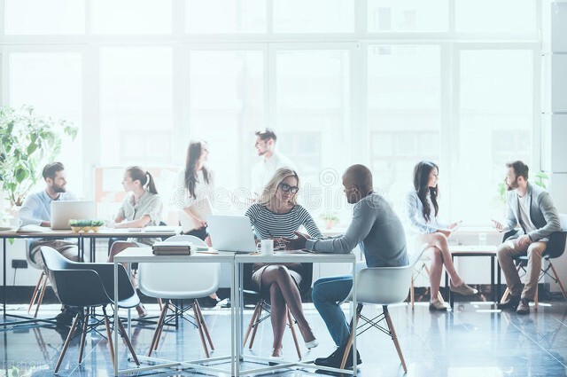 就业前景好的10大专业（这十年哪些行业就业增长快）