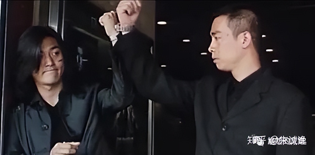 故事的最后，陈浩南退隐老挝