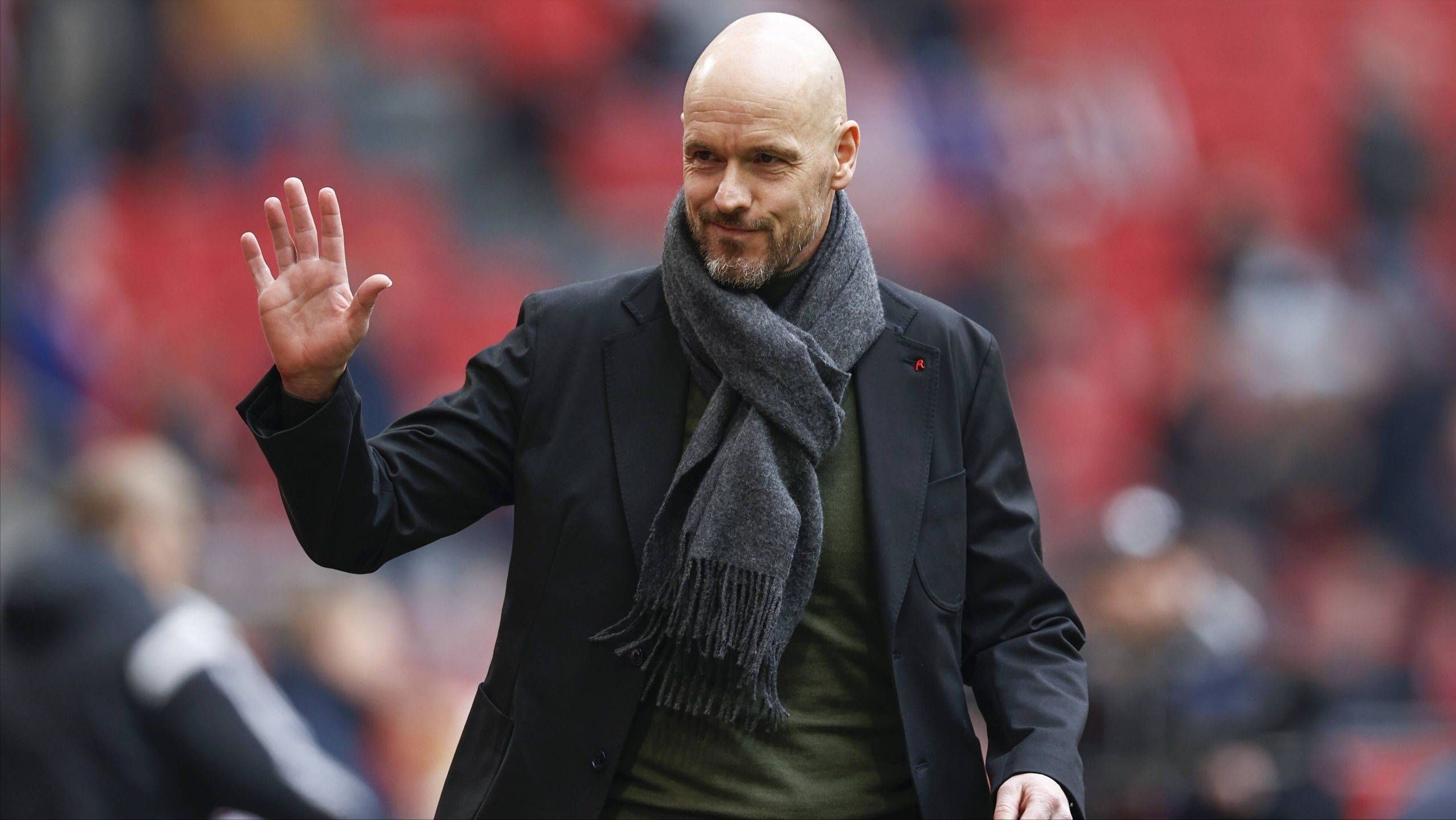 在对阵热刺的比赛中（滕哈格的最终胜利，滕哈格与C罗的终极斗法（下）兵不血刃）-趣拿体育