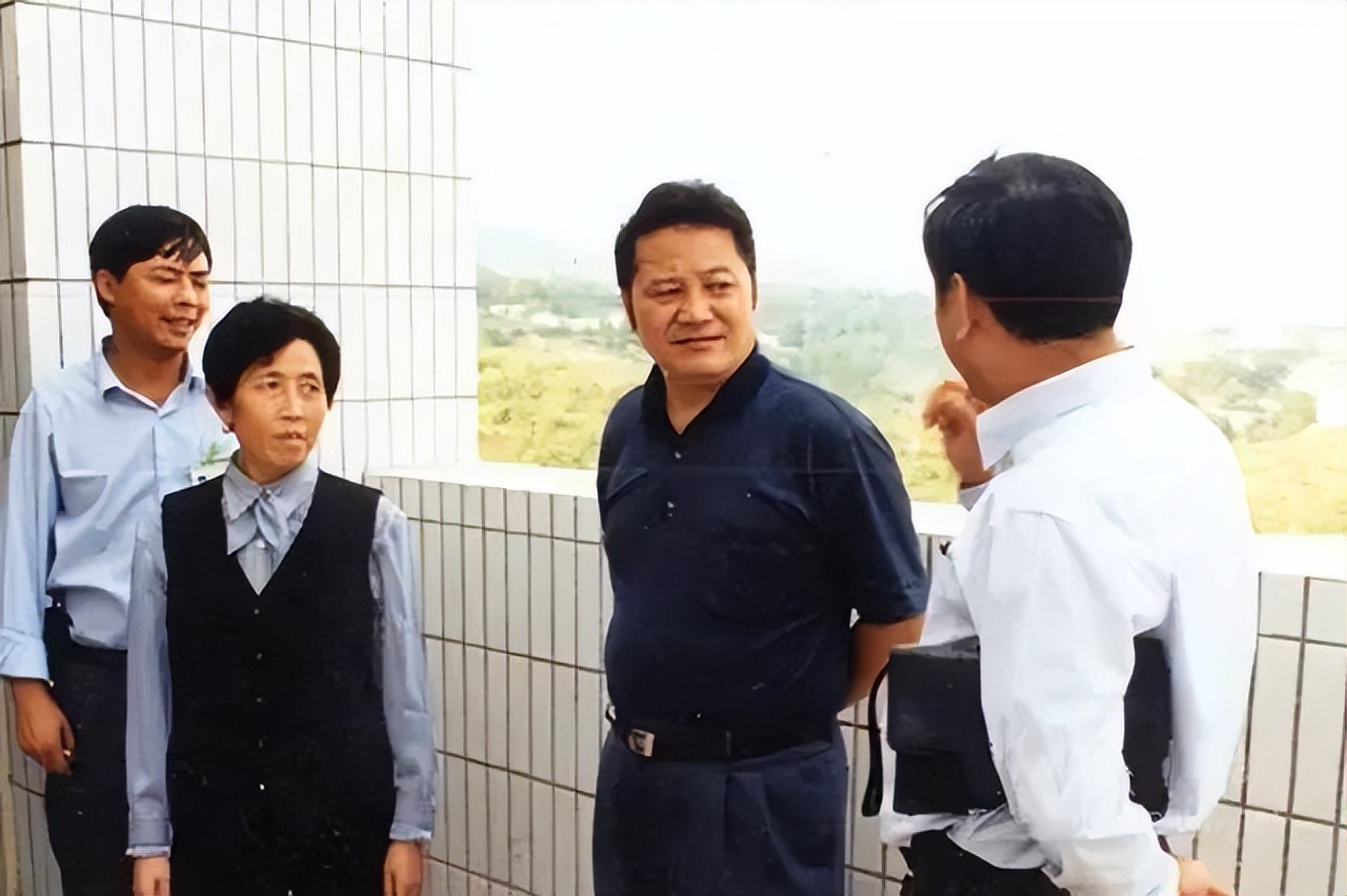 老干妈陶华碧 李妙行和李贵山-北京百科网