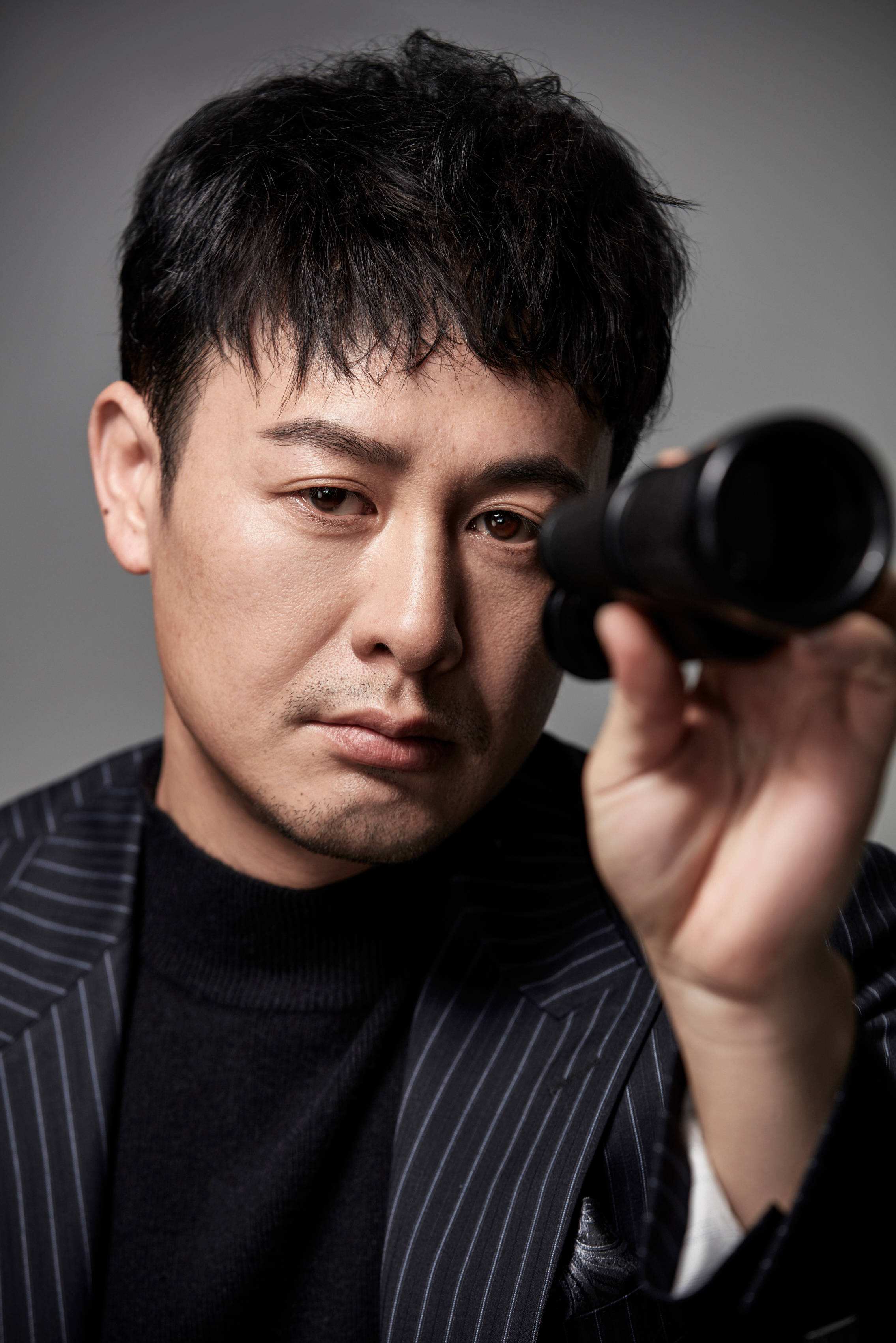 娱乐圈残酷真相：当20年演员买不起一套房，明星难逃房奴的命运