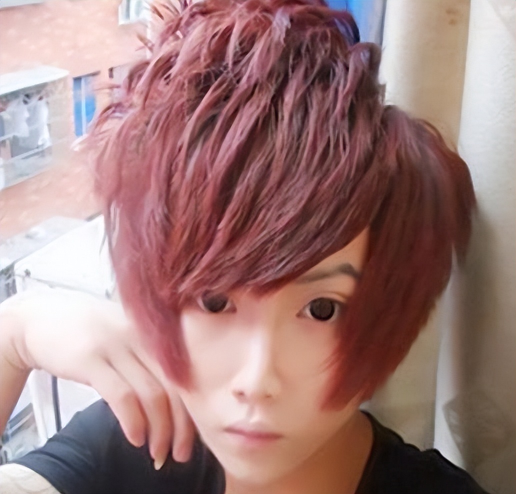 中学生发型标准出炉，男生清爽少年感十足，女生却直呼难以接受