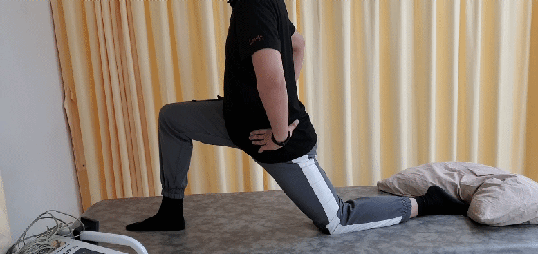 走路、抬腿时，髋关节“咯噔”的响是什么原因？平时怎样预防？