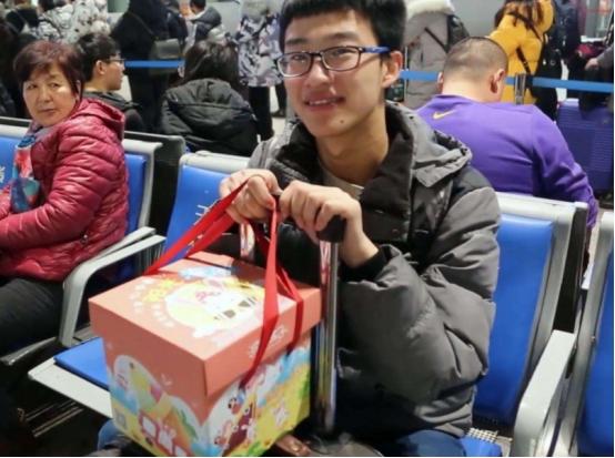 北京、山东、浙江多地提前放假，学生迎来长假期，还有一个坏消息