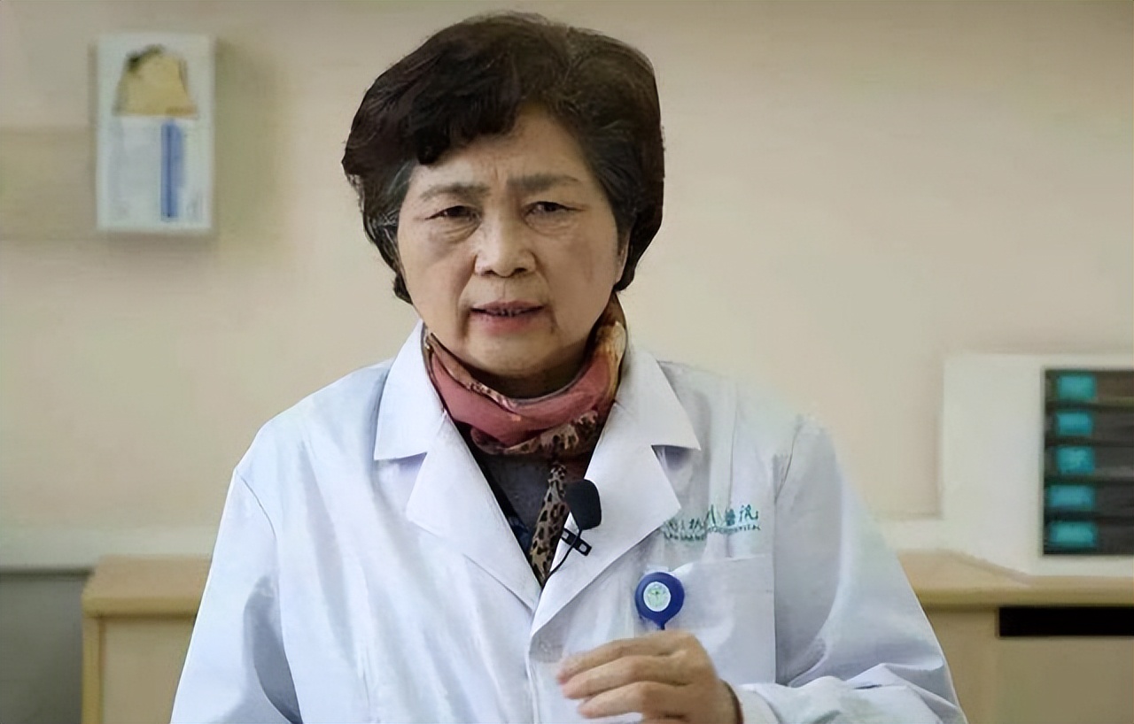 李兰娟：早上是养肝“黄金期”，坚持吃5种早餐，或可让肝功变好