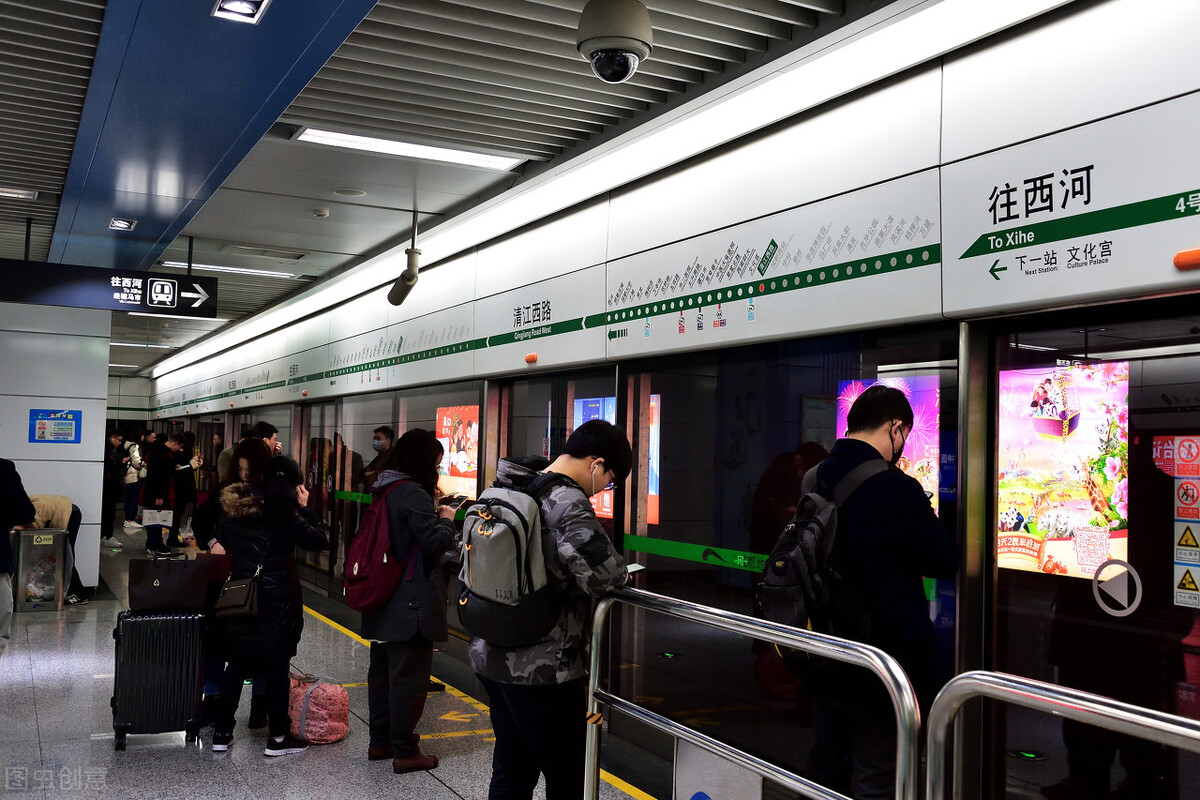 上海地铁女乘客被夹身亡，为何屏蔽门夹人事故频发？如何防止被夹