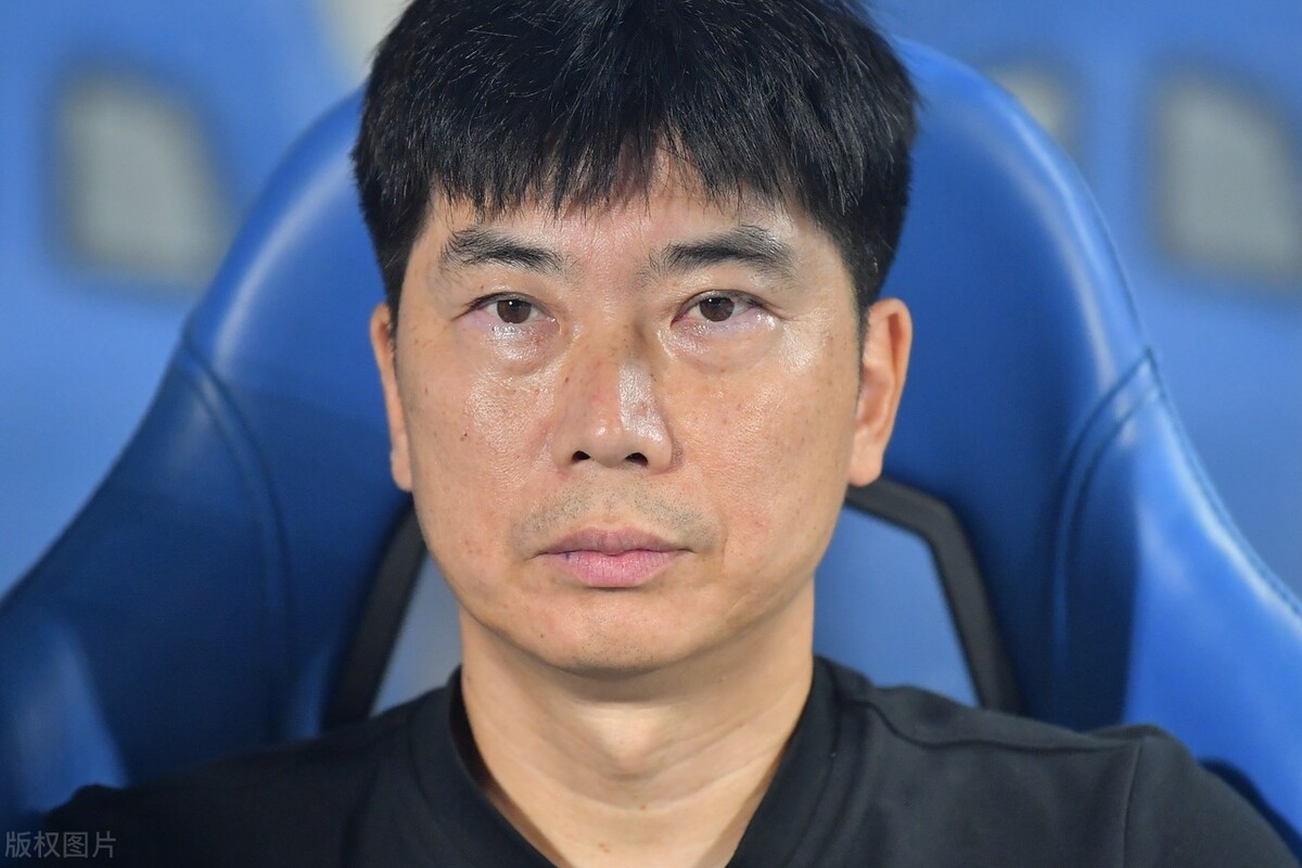 球队今天有一些累（避谈红牌！陈洋直言比赛很辛苦，于根伟：球队防线出现问题）