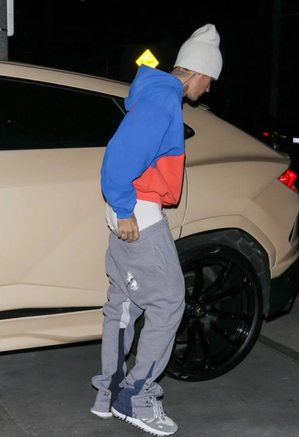 贾斯汀比伯发型 贾斯丁比伯的发型史-世界十大百科