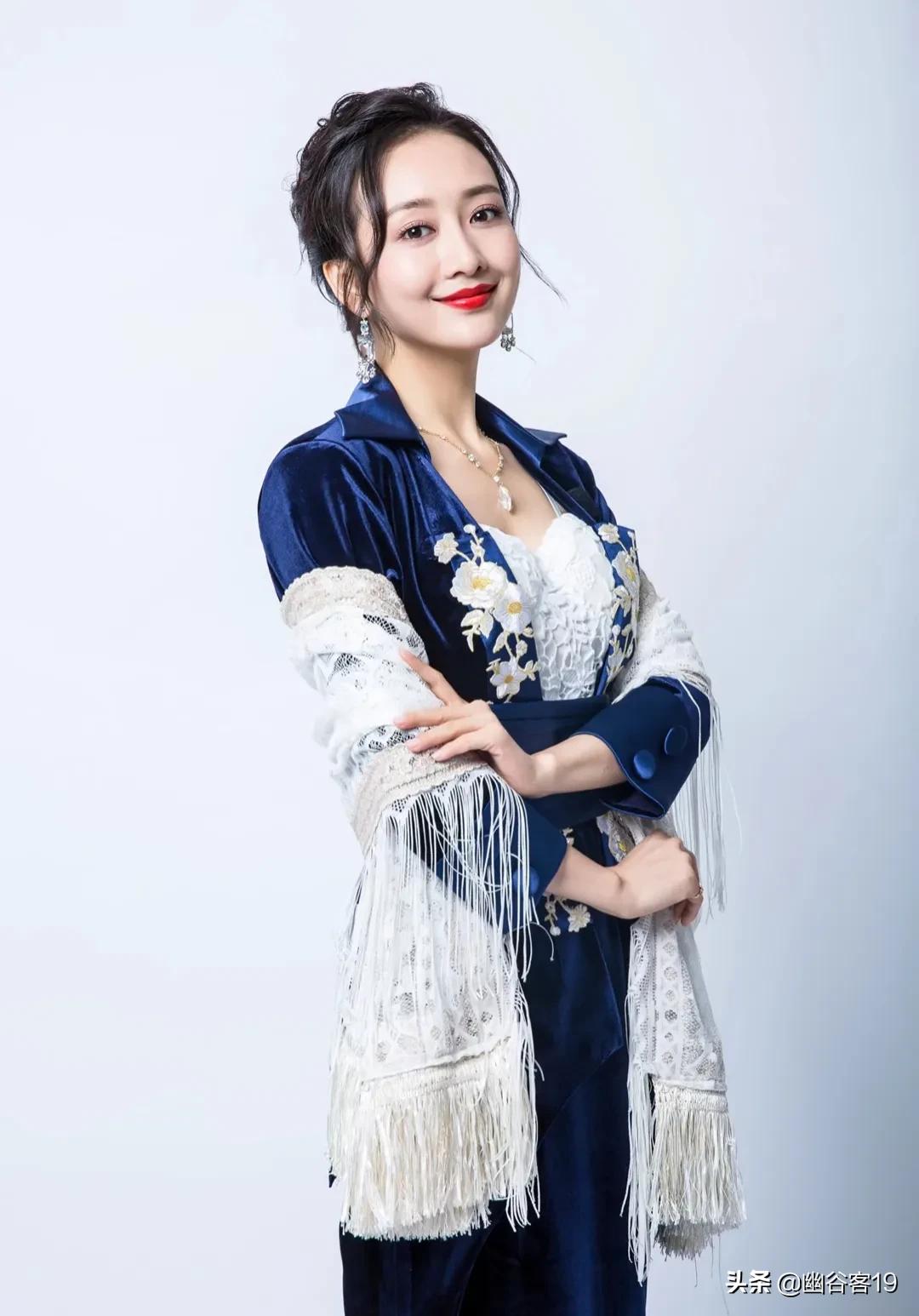 演员王鸥！