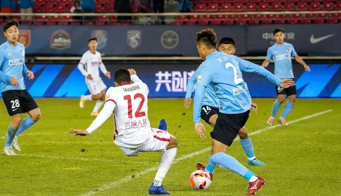 中超11月为什么休赛了（为什么中超要在这个时候按了暂停键？难道是等武磊伤好吗？）-趣拿体育