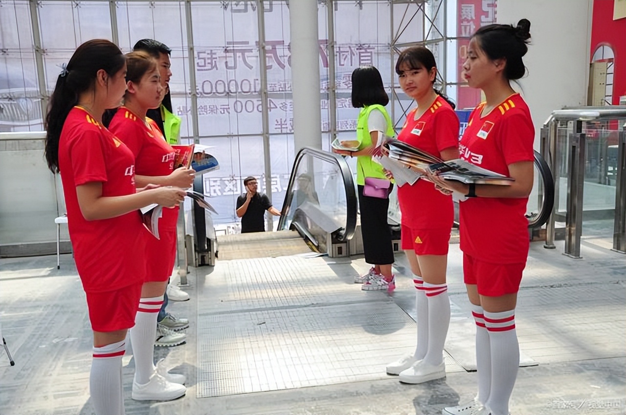 名牌大学毕业证图片（江西这5所大学毕业证一文不值）