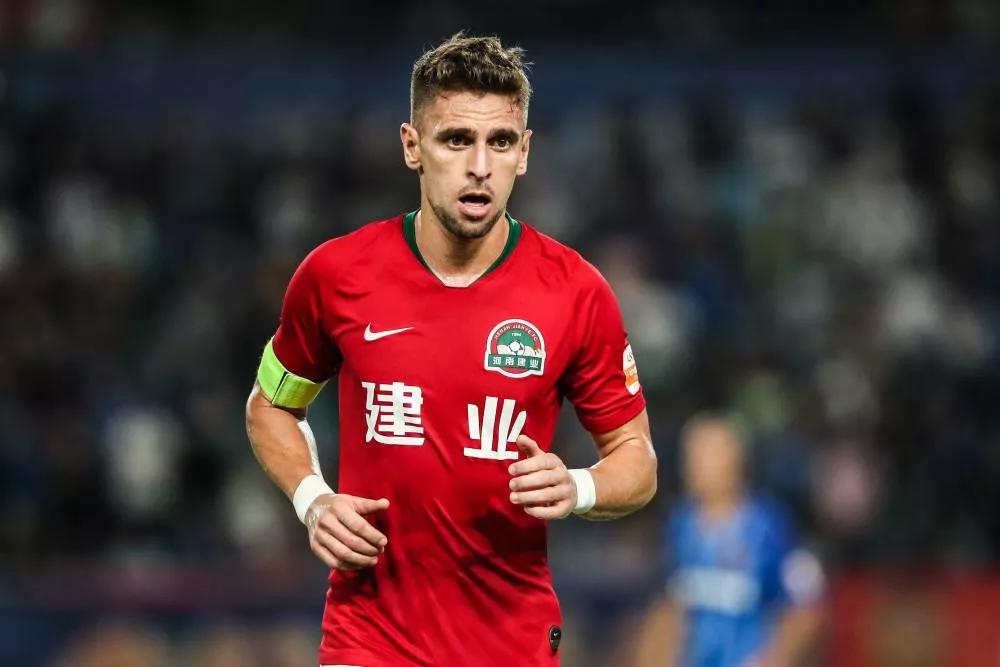 保利尼奥莫雷诺领衔（中超10队历史10佳外援，保利尼奥莫雷诺领衔，孔卡德罗巴遗憾落选）