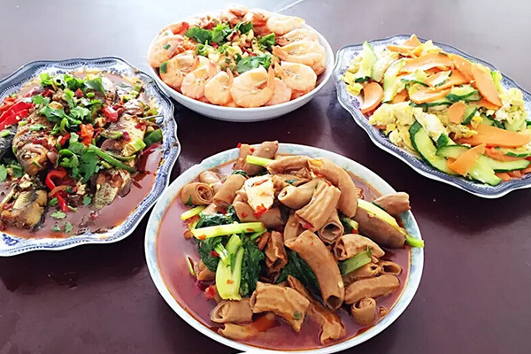 糖友春节聚餐怎么吃？分享一日三餐全攻略，照着吃，血糖少波动