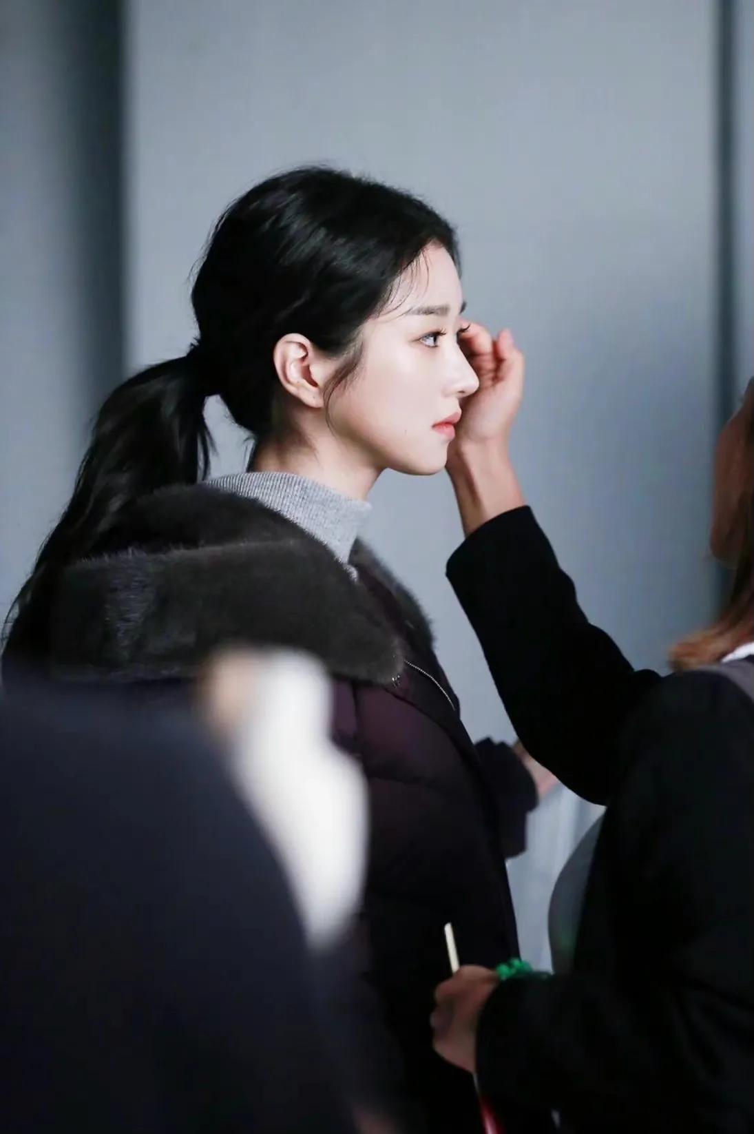 徐睿知 ​​​少女时期美照