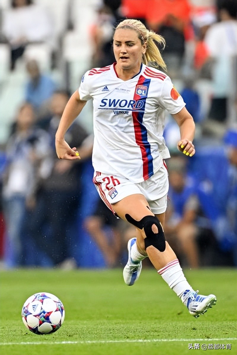 女足世界杯姬(当今世界上最好的50名女足球运动员)