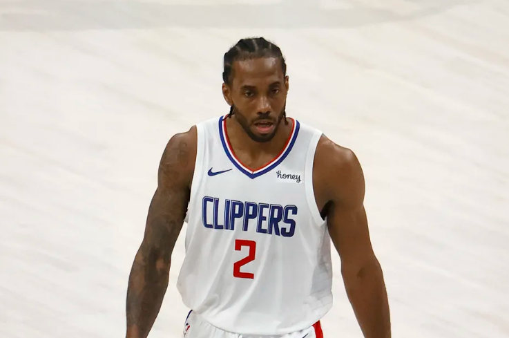 上赛季不管科怀-伦纳德个人还是快船全队,都无比渴望证明自己.