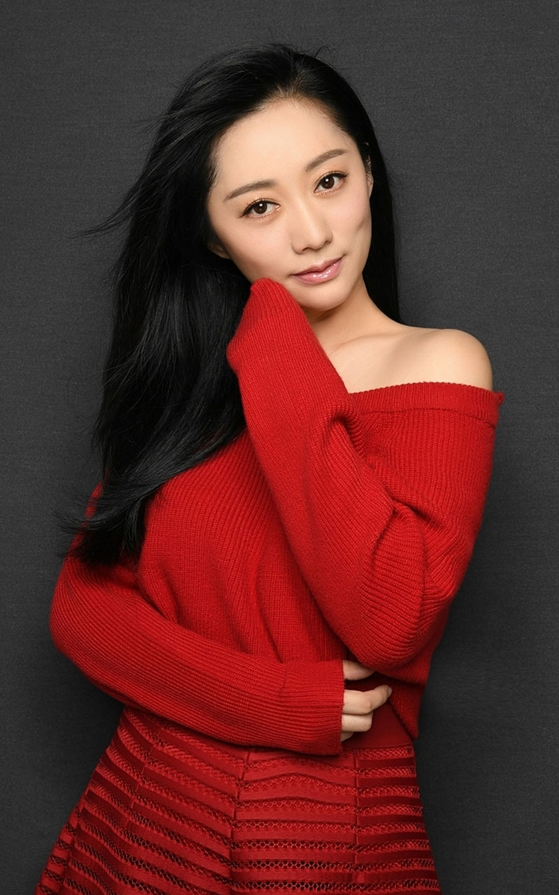 影视女演员原子霏，温婉优雅