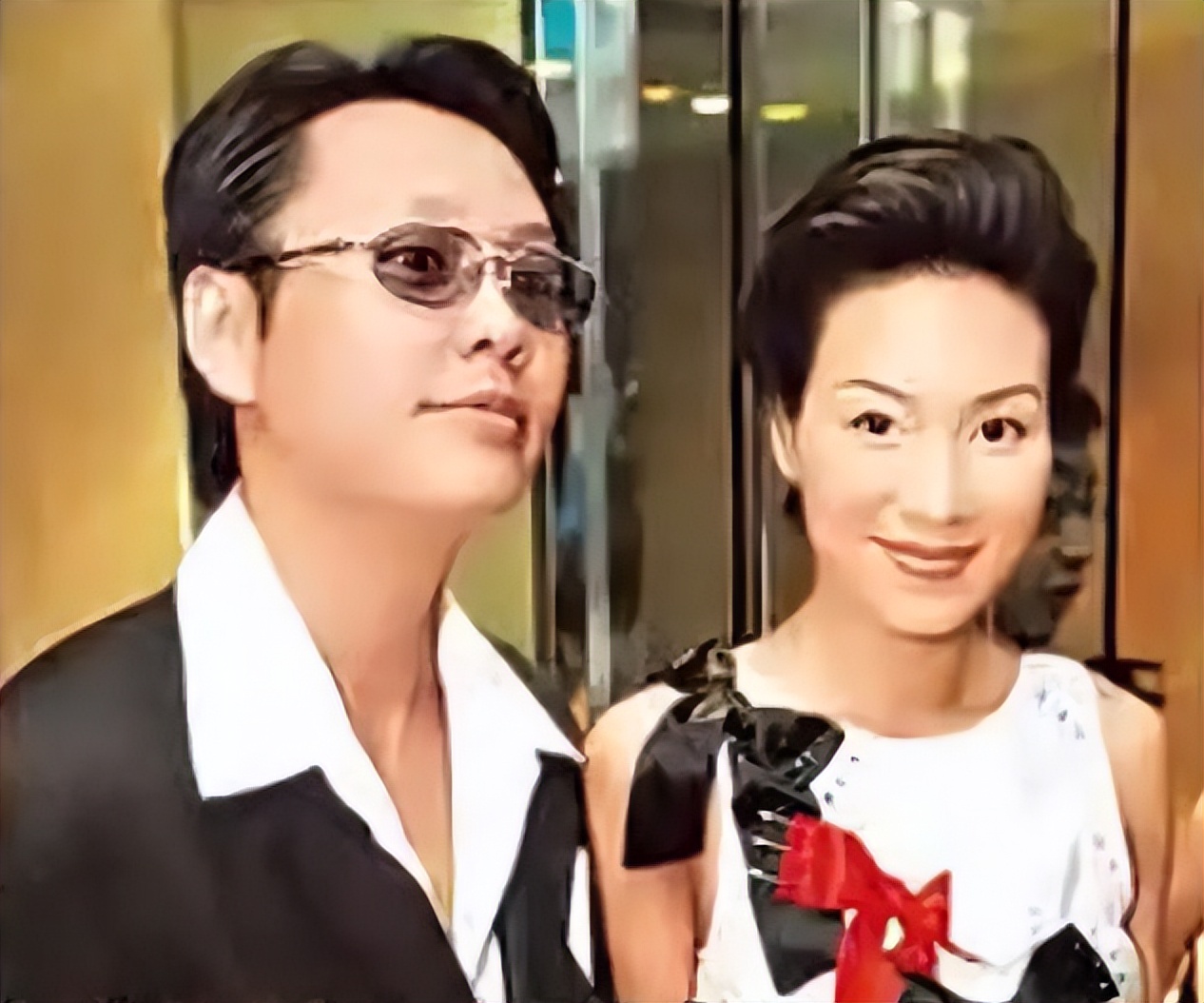 “六福珠宝创始人”杨宝玲：集美貌与才华于一身的港姐冠军