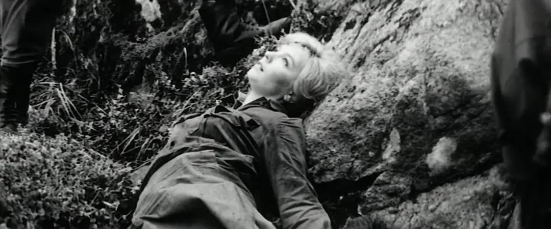 世界电影（0094）苏联电影《这里的黎明静悄悄》（1971）剧照欣赏