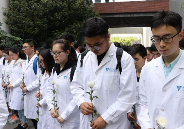 医学院的“新四大天王”排名，协和稳居首位，其余三所有变化