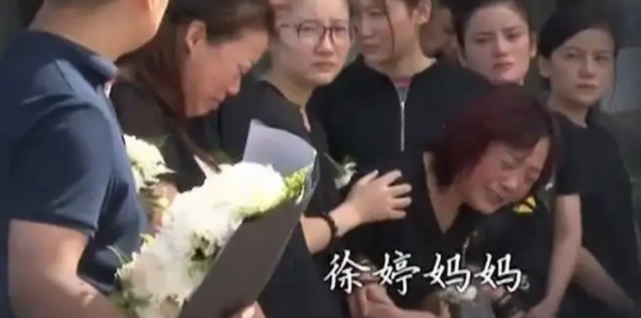 徐婷：26岁全身溃烂而死，被全家人吸干最后一滴血，从未想过反抗