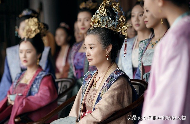 《梦华录》里的茶果子，二婚的乐籍皇后，颠覆了我对宋朝的认知
