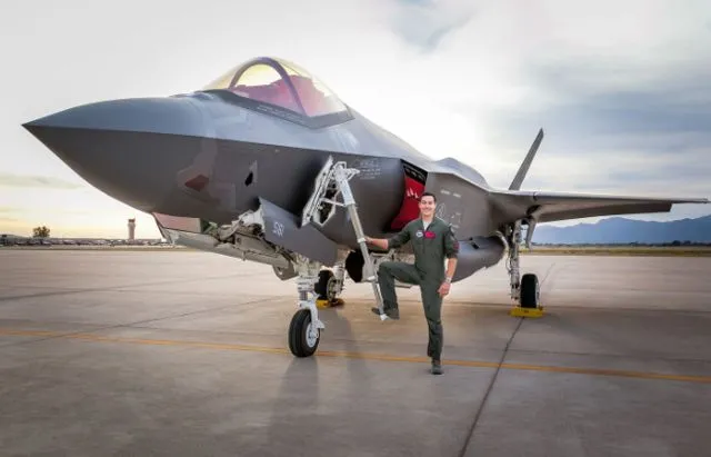 �����ع��Ӵ�ļ�-20����Ա���飬�й���Ҫ���ټ�-20��