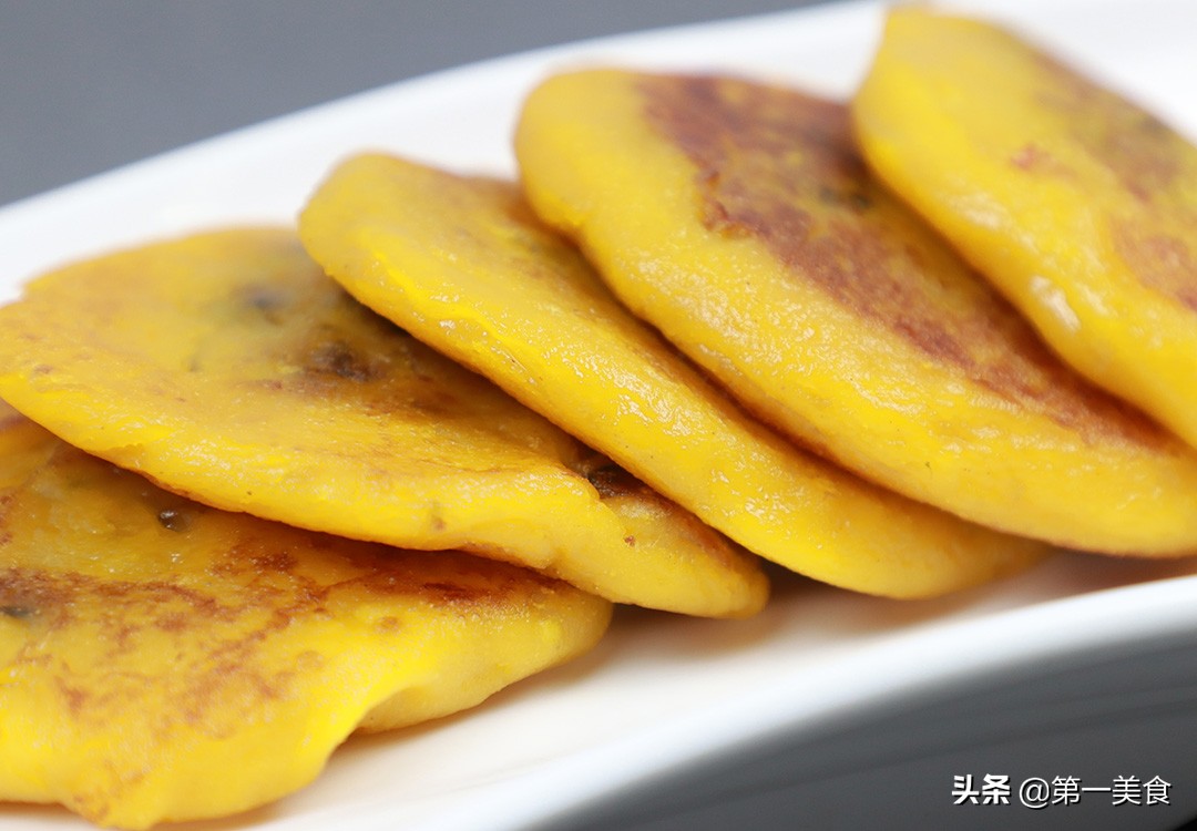開學(xué)了，學(xué)會(huì)這5道懶人早餐餅，簡(jiǎn)單省事，營養(yǎng)美味，孩子吃得香