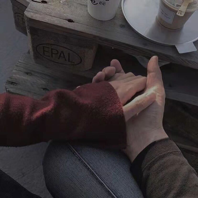 值得你收藏的高质量文案——理想和现实隔着一个生活