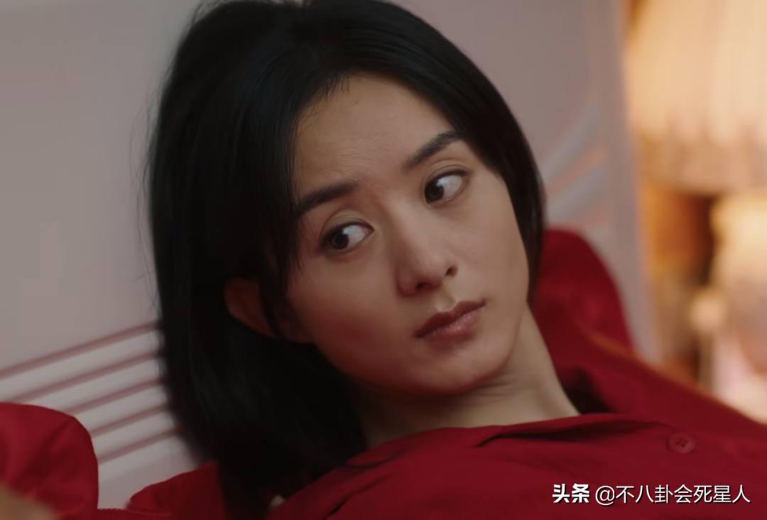 《幸福到万家》开播：赵丽颖跟巩俐演同一个角色，演技差太多了