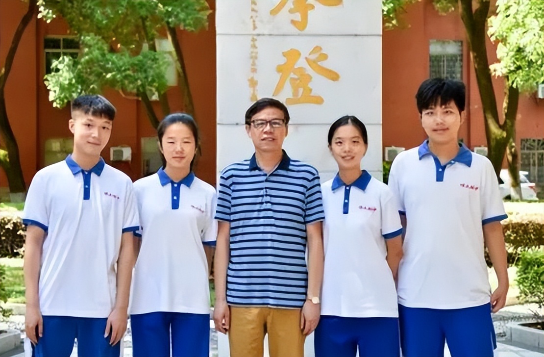 喜报！陕西10名学霸提前被清北录取，分别来自这4所中学