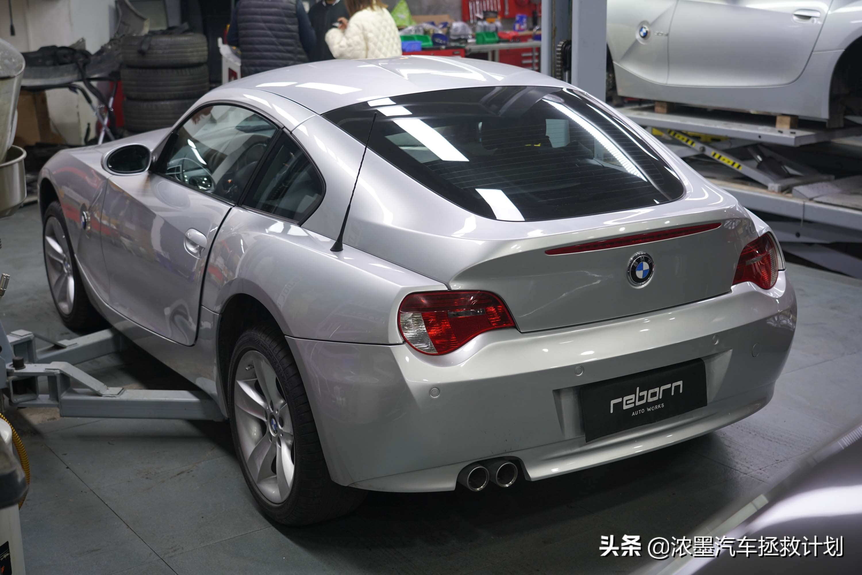 驾驭|整备一台宝马z4(e86),再一次带领感受无拘束的澎湃旅程