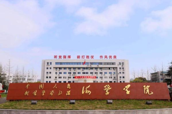 中等生也有机会报考的6所军校，录取分数线不高，高中生的福音