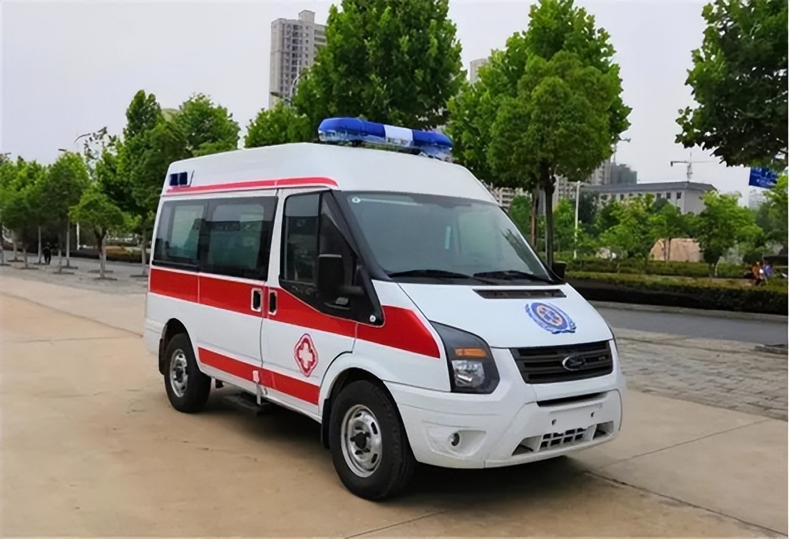 警车和消防车都免费,为何救护车要收高昂的费用?钱都去哪儿了?