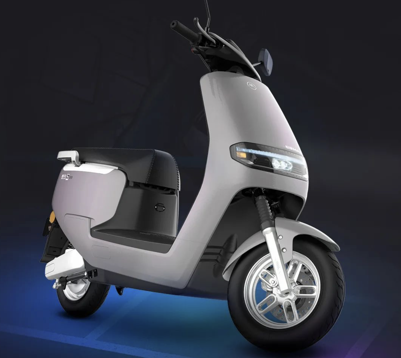 2款高速电摩来了，3599元起，最大续航200公里，适合长途骑行