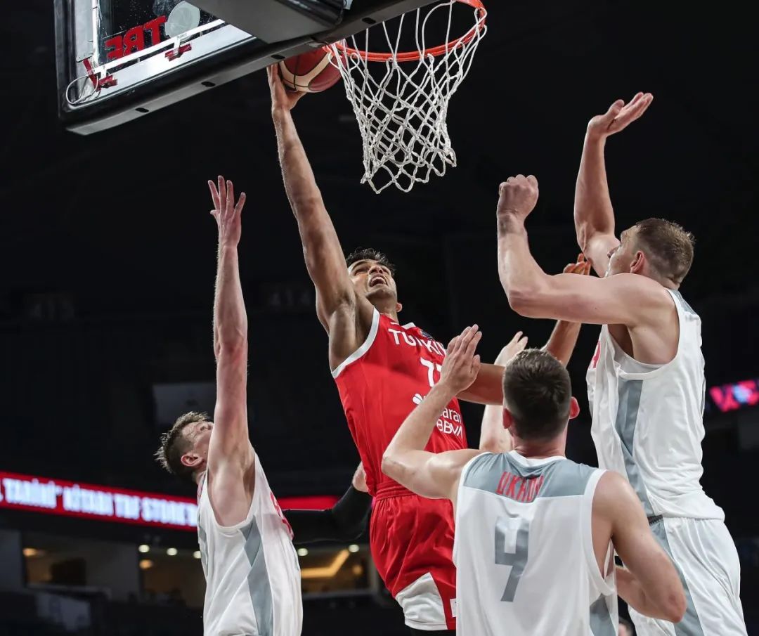 nba球星为什么不接受国家队(不打了！热火小将擅自退出国家队！主教练怒了：要向全国球迷道歉)